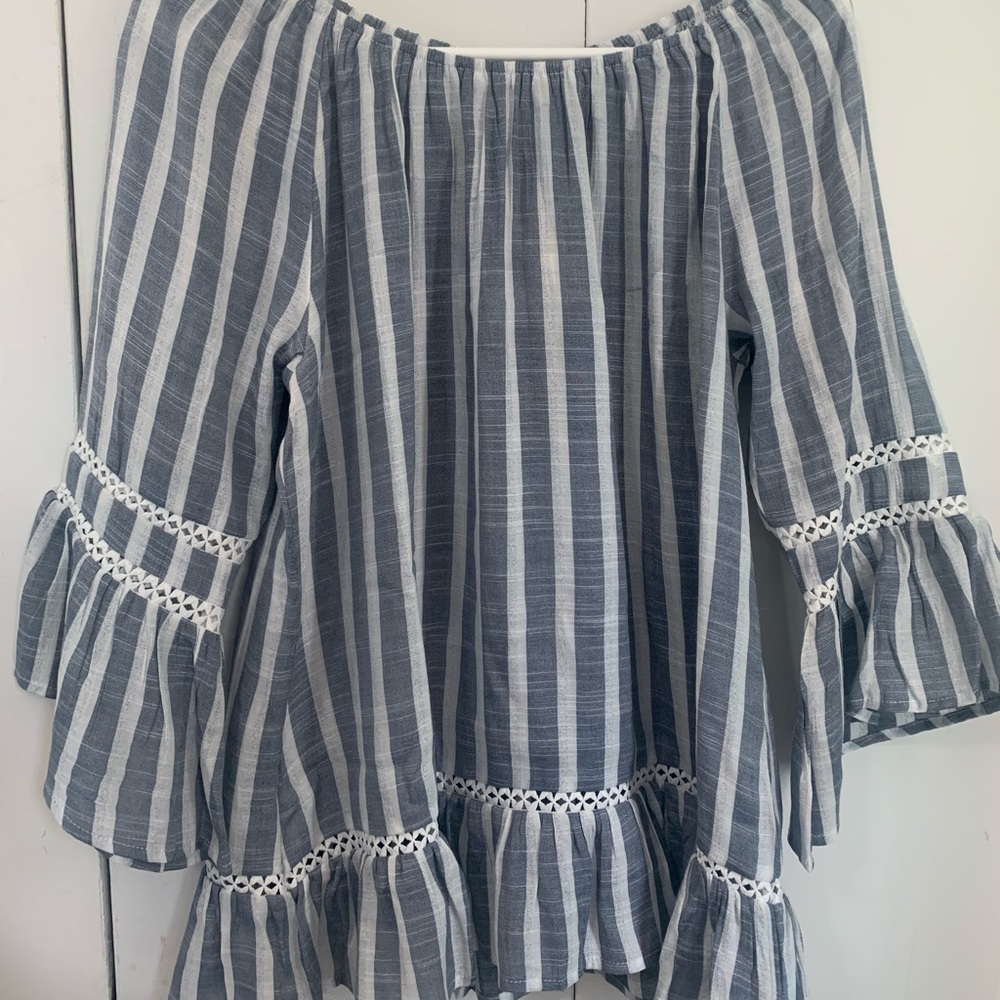 Retrology Women’s blue/white Striped Blouse